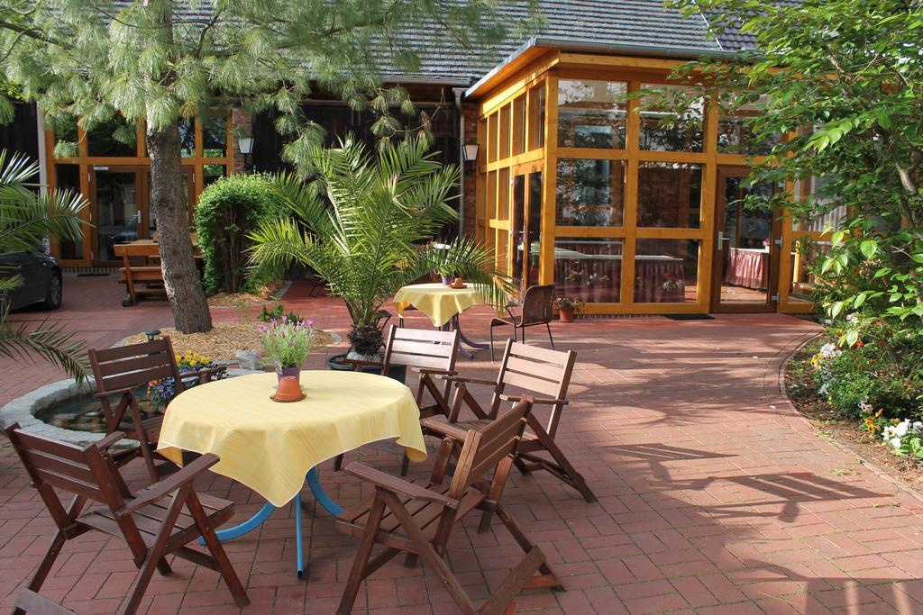 Hotel Landgasthof Simke Rietz Neuendorf Zewnętrze zdjęcie